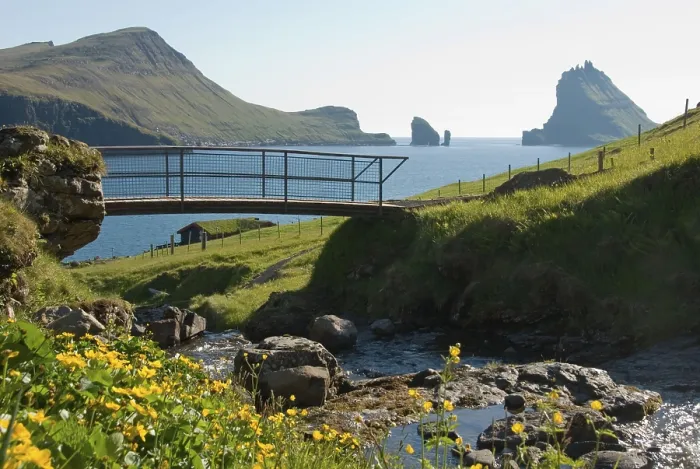 Framed Print : Bour, Sorvagsfjordur, Sorvagsfjordur