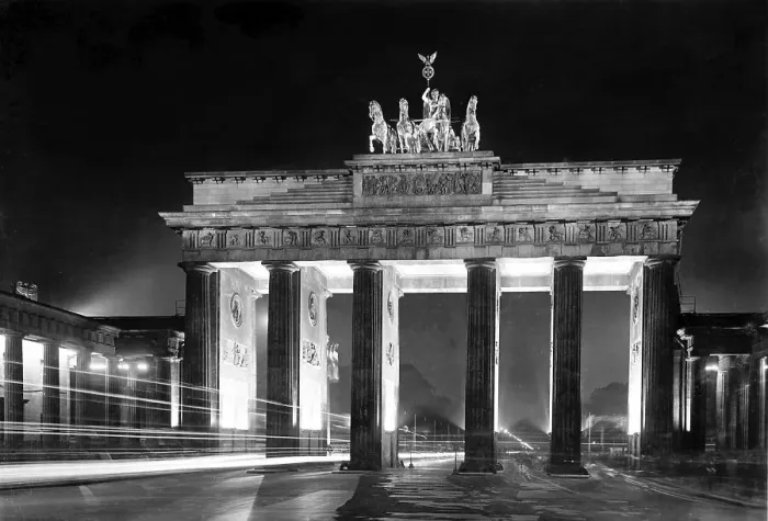 Framed Print : Brandenburg Gate, historical image, ca Framed Print : Brandenburg Gate, historical image, ca