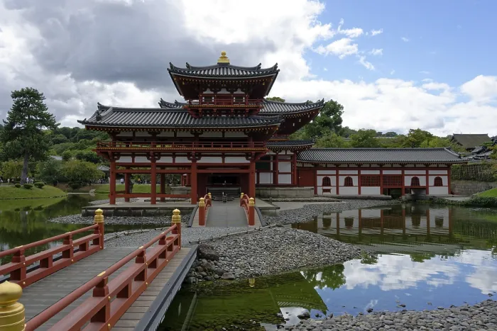 Framed Print : Bridge, Phoenix Hall, Byodo-in Temple