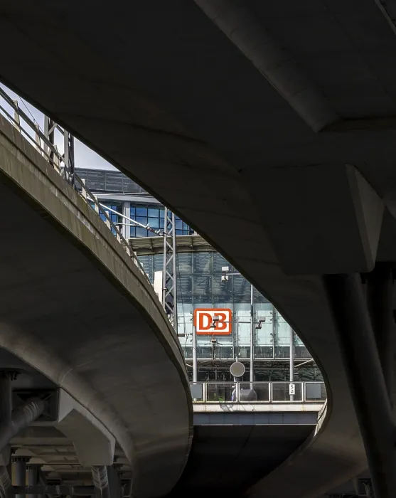 Framed Print : Bridge piers of the Humboldthafen Bridge at Berlin Central Station Framed Print : Bridge piers of the Humboldthafen Bridge at Berlin Central Station