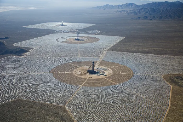 Framed Print : Brightsource Ivanpah Solar Electric Generating System Framed Print : Brightsource Ivanpah Solar Electric Generating System