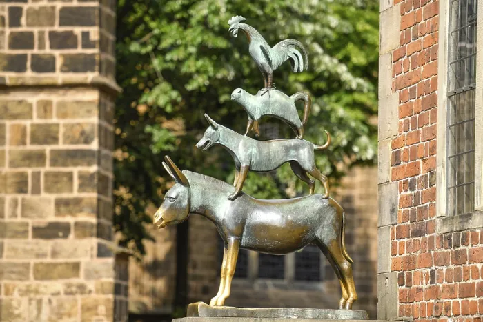 Framed Print : Bronze sculpture, Bremen Town Musicians Framed Print : Bronze sculpture, Bremen Town Musicians