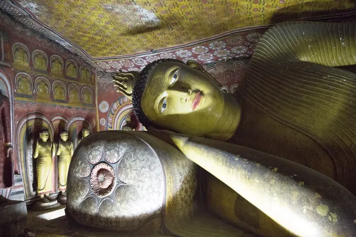 Framed Print : Buddha figure inside Dambulla cave Buddhist temple complex