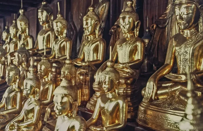 Framed Print : Buddha figures in Bagaya Kyaung