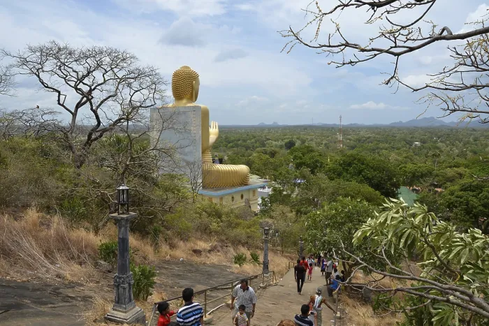 Framed Print : Buddha, Golden Temple, Dambulla, Sri Lanka