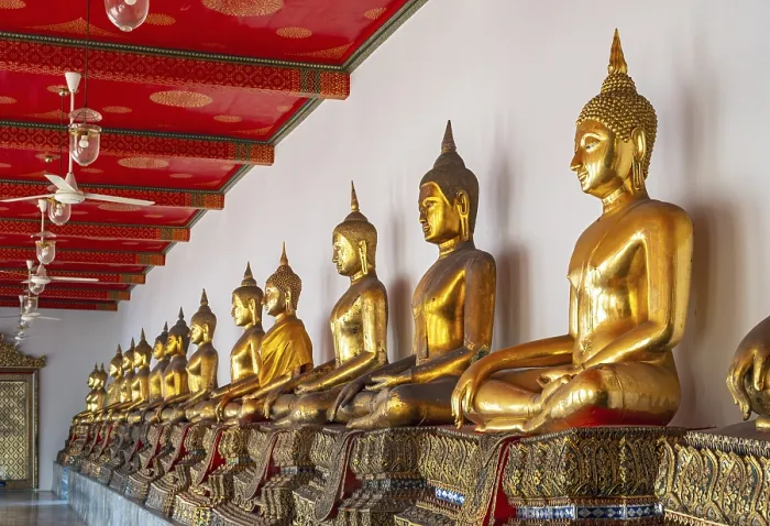 Framed Print : Buddha images at Phra Rabiang cloister