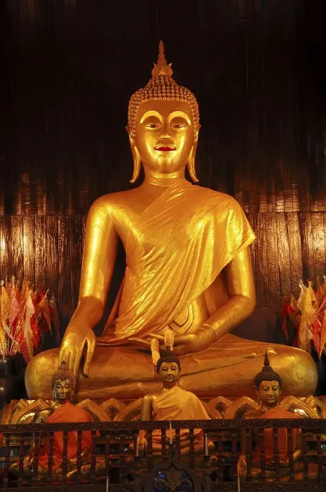 Framed Print : Buddha sculpture, Wat Phan Tao Framed Print : Buddha sculpture, Wat Phan Tao