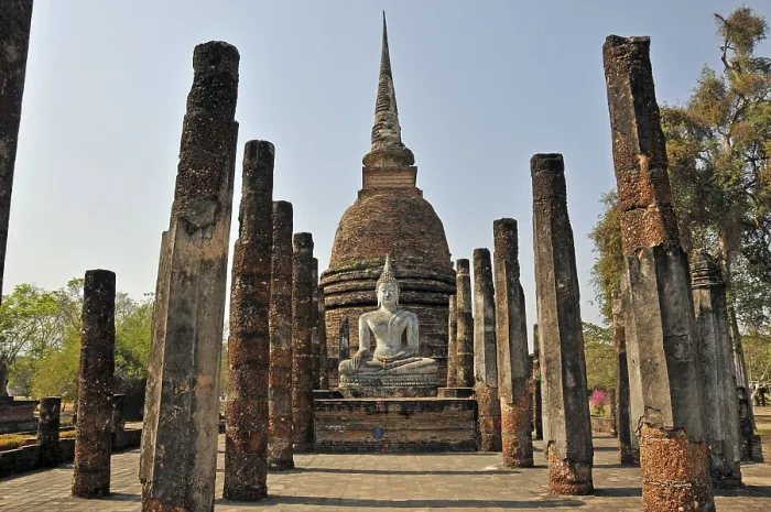 Framed Print : Buddha statue, Bhumispara-mudra