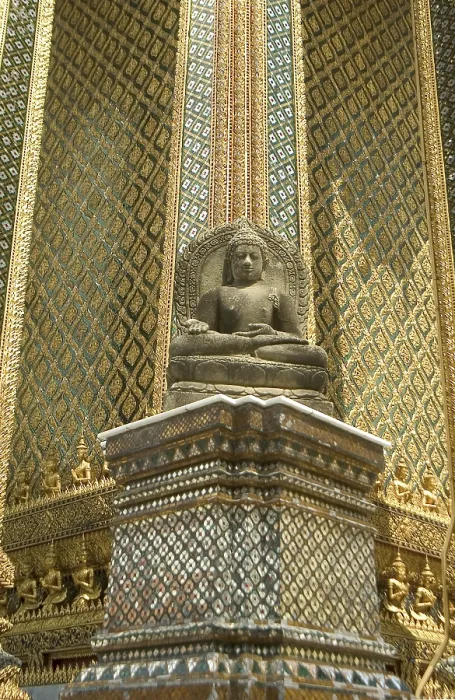 Framed Print : Buddha Statue, Grand Palace (Place for King's Pray)