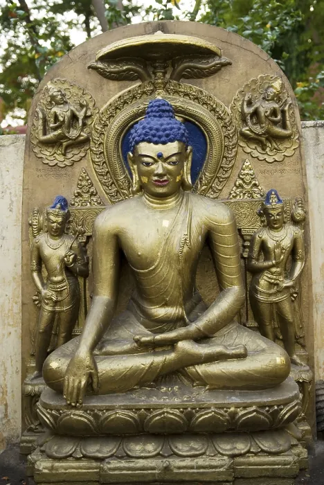 Framed Print : Buddha statue at Mahabodhi temple Framed Print : Buddha statue at Mahabodhi temple
