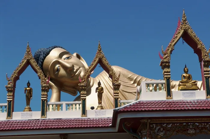 Framed Print : Buddha statue on temple roof, Phuket, Thailand