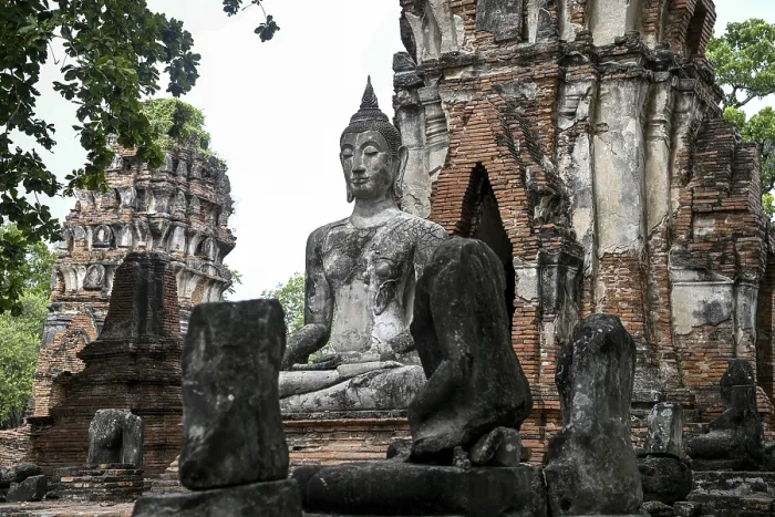 Framed Print : Buddha statue in Wat Mahathat Ayutthaya