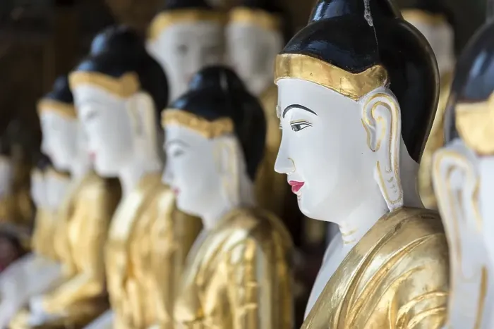 Framed Print : Buddha statues at Koo Chein Kan and Ma Kyee Kyee Hall
