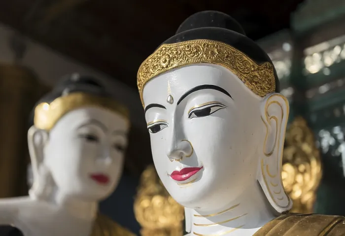 Framed Print : Buddha statues at Koo Chein Kan and Ma Kyee Kyee Hall