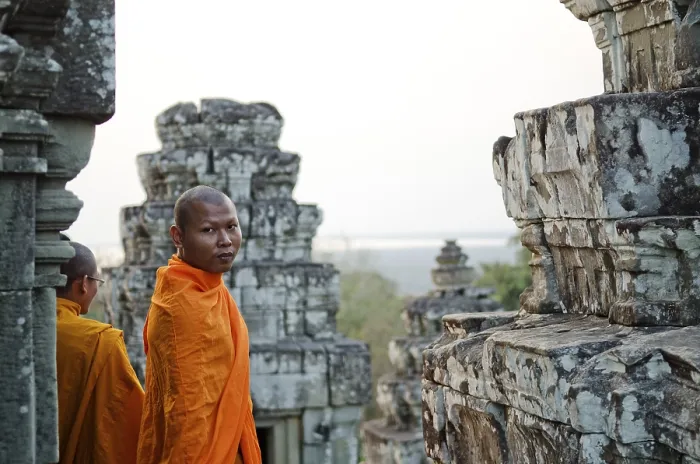 Framed Print : Buddhist monks in angkor wat cambodia