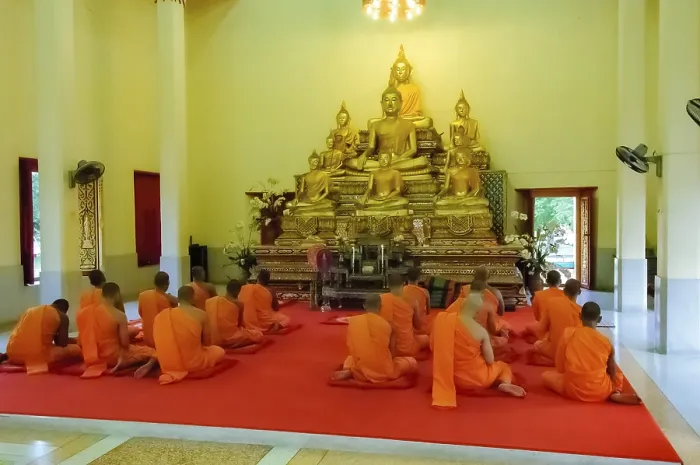 Framed Print : Buddhist monks at prayer in temple Framed Print : Buddhist monks at prayer in temple