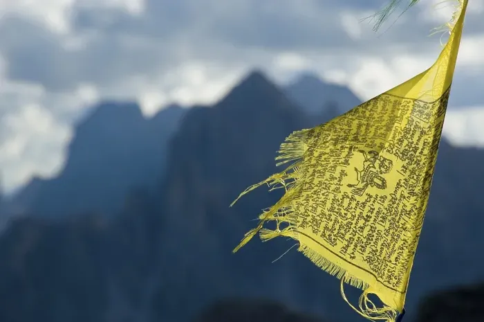 Framed Print : Buddhist prayer flag, Dreizinnen Three Pinnacles Area