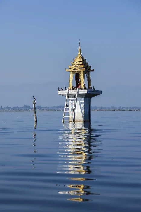 Framed Print : Buddhist shrine in water, Inle lake, Myanmar, Asia Framed Print : Buddhist shrine in water, Inle lake, Myanmar, Asia