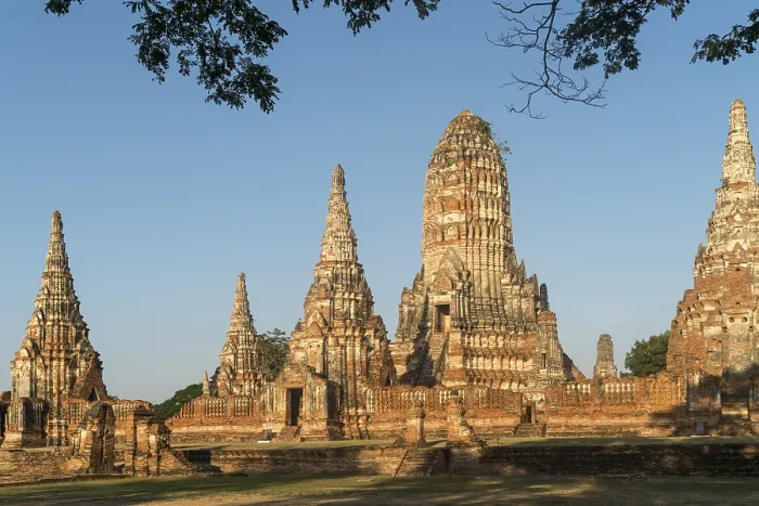 Framed Print : Buddhist temple complex, Wat Chaiwatthanaram