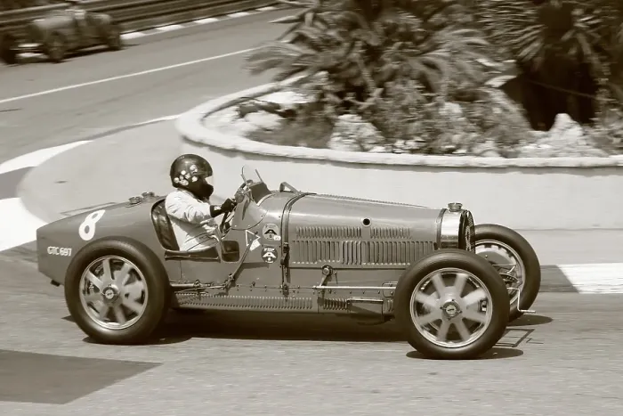 Framed Print : Bugatti 35B of 1929, 10th Grand Prix Monaco Historique 2016 Framed Print : Bugatti 35B of 1929, 10th Grand Prix Monaco Historique 2016