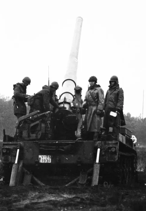 Framed Print : Bundeswehr practice shooting on 27 Framed Print : Bundeswehr practice shooting on 27