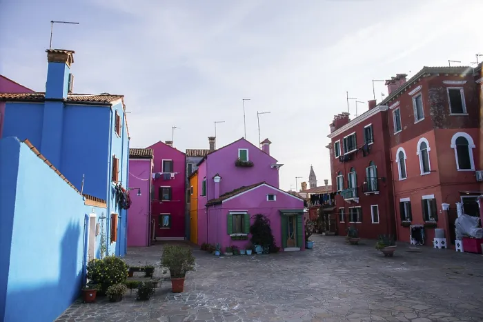 Framed Print : Bunte Hauser in Burano, Insel Burano