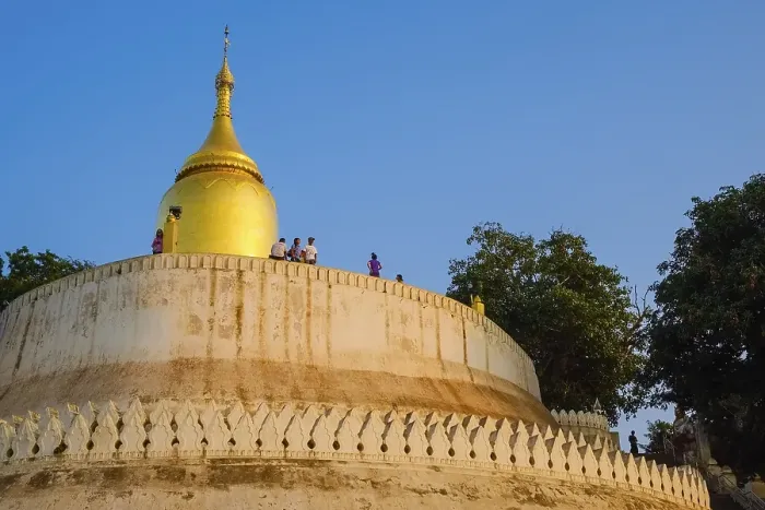 Framed Print : Bupaya Pagoda, Old Bagan, Mandalay Division