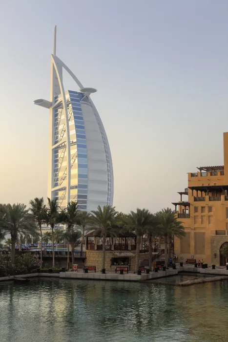 Framed Print : Burj Al Arab hotel, Dubai, United Arab Emirates (UAE)