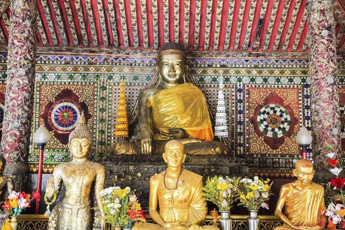 Framed Print : Burmese style buddha in wat phra kaew don tao at lampang province