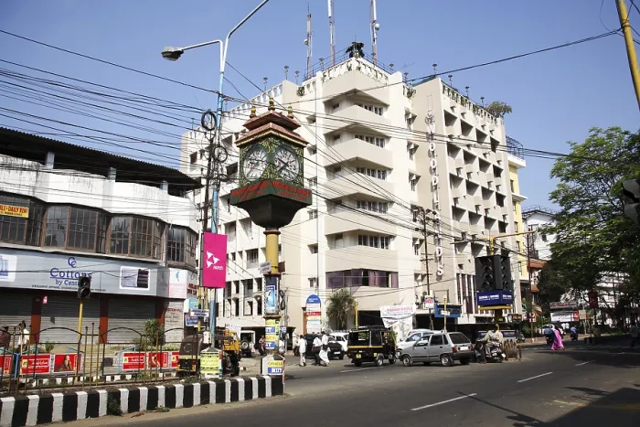 Framed Print : Busy Mahatma Gandhi Road or M.G