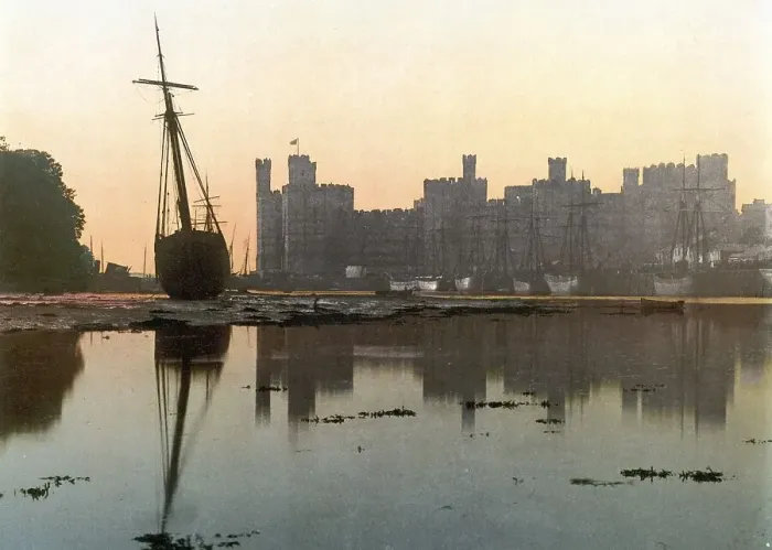 Framed Print : Caernarfon Castle, Caernarvon, Castell Caernarfon Framed Print : Caernarfon Castle, Caernarvon, Castell Caernarfon