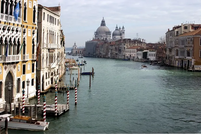 Framed Print : Canal Grande, Basilica di Santa Maria della Salute