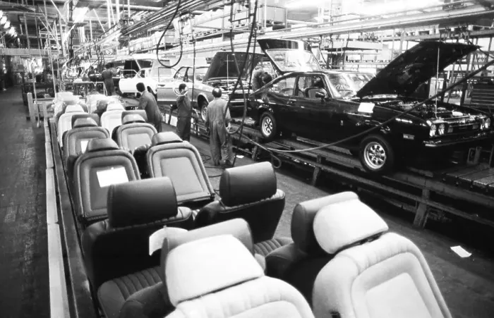 Framed Print : Car production at the Ford factory on 12