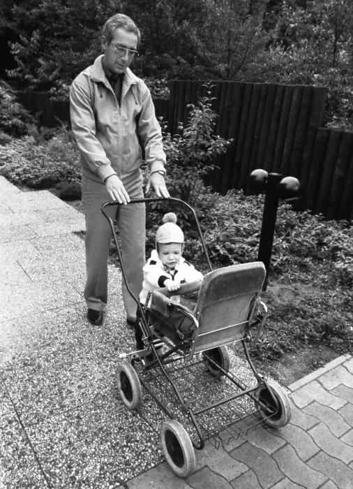 Framed Print : The care of a small child by the father was rather rare in 1980