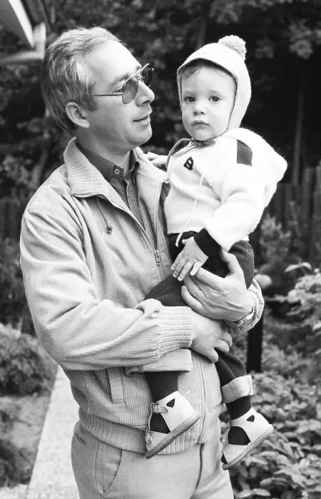 Framed Print : The care of a small child by the father was rather rare in 1980