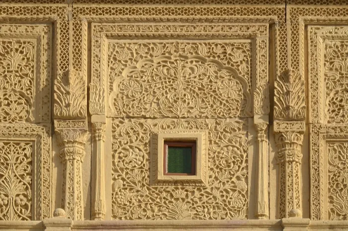 Framed Print : Carving on palace wall, Jaisalmer Framed Print : Carving on palace wall, Jaisalmer