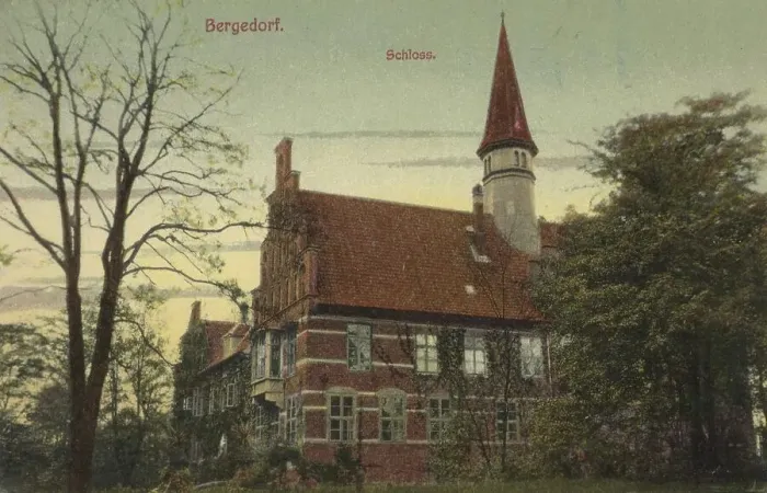 Framed Print : Castle in Bergedorf, Hamburg, Germany