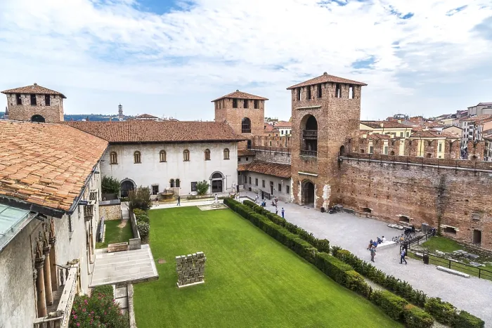 Framed Print : Castle Castelvecchio in a summer day in Verona