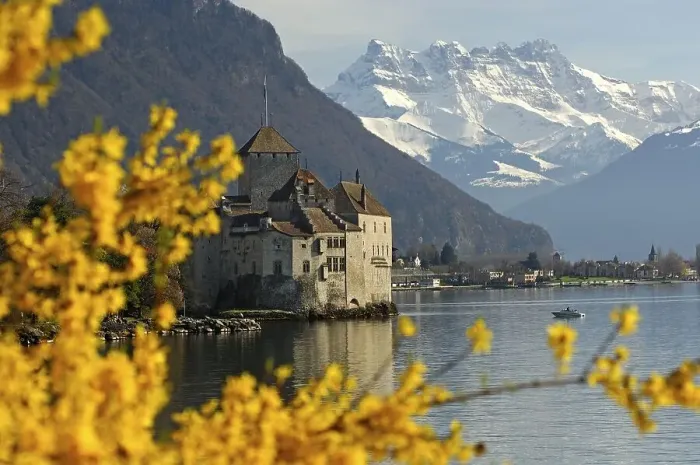 Framed Print : Castle Chillon at Lake Geneva near Montreux