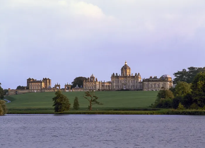 Framed Print : Castle Howard, view across the lake to the north side Framed Print : Castle Howard, view across the lake to the north side