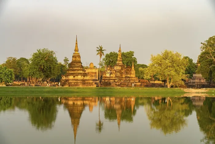 Framed Print : The central Buddhist temple Wat Mahathat in the UNESCO World Heritage Sukhothai Historical Park