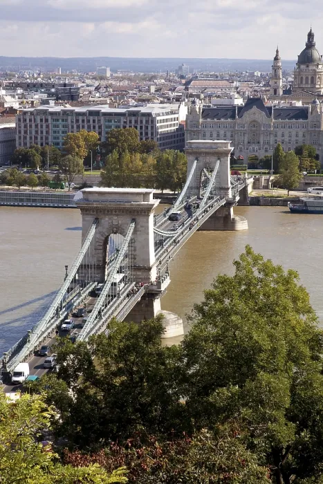 Framed Print : Chain Bridge with the Danube river in Budapest