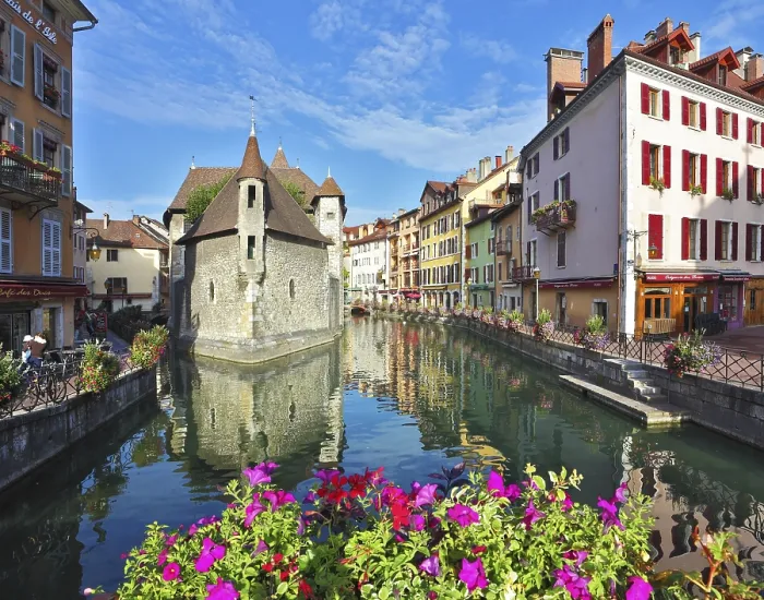 Framed Print : Charming old town of Annecy in Provence Framed Print : Charming old town of Annecy in Provence
