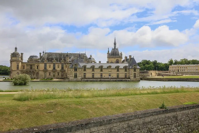 Framed Print : Chateau de Chantilly Castle, Oise department