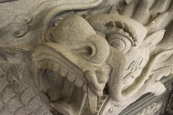 Framed Print : Chinese temple animal statue - dragon
