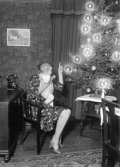 Framed Print : Christmas, historic photograph, around 1927