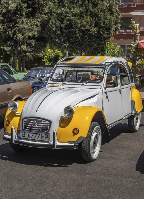 Framed Print : Citroen 2cv6 special 1971 on Classic cars event in Pomorie Framed Print : Citroen 2cv6 special 1971 on Classic cars event in Pomorie
