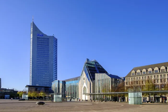 Framed Print : City high-rise and university with Paulinum Framed Print : City high-rise and university with Paulinum
