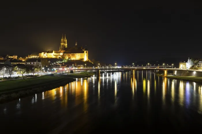 Framed Print : City view with Albrechtsburg, cathedral