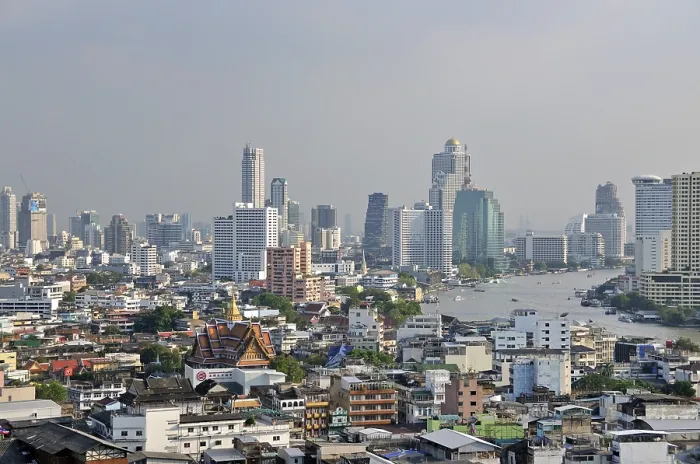 Framed Print : Cityscape, Chinatown in front of the financial district of Bang Rak with hotel skyscrapers